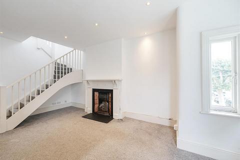 2 bedroom flat for sale, Melrose Avenue, London NW2