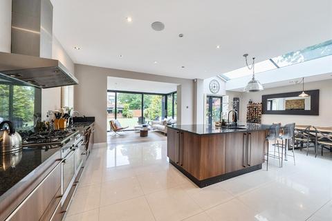 6 bedroom end of terrace house for sale, St. Gabriels Road, London NW2