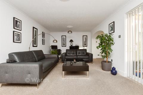 4 bedroom semi-detached house for sale, Cornwall Road, Herne Bay CT6