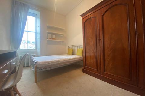2 bedroom flat to rent, Comely Bank Place, Comely Bank, Edinburgh
