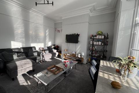 7 bedroom house to rent, Regent Park Terrace, Leeds LS6