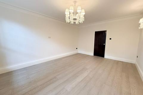 undefined, Warwick Gardens, London W14