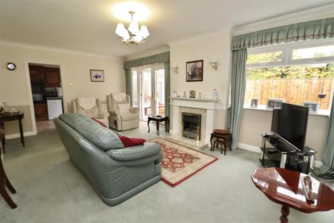 3 bedroom detached bungalow for sale, Hunter Road, Elloughton