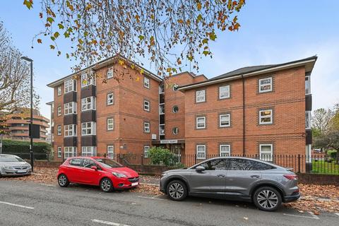 undefined, Gordon Road, Ealing