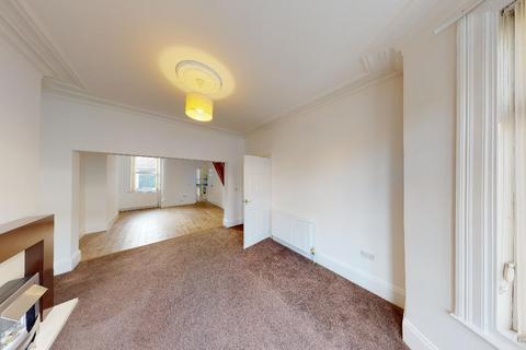 4 bedroom terraced house for sale, Oxford Street, Whitley Bay