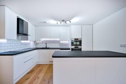undefined, Lanadron Close, Isleworth, TW7