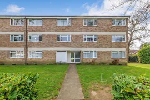 2 bedroom flat to rent, St Marys, Victoria Road, KT13