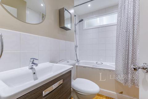 2 bedroom flat to rent, St Marys, Victoria Road, KT13