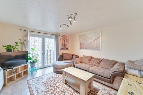 2 bedroom flat for sale, Harlinger Street, Woolwich, London, SE18