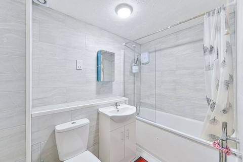 undefined, Harlinger Street, Woolwich, London, SE18