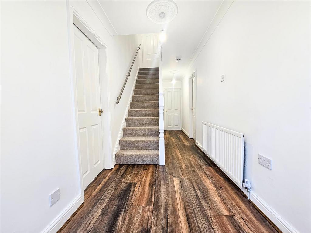 Brookside Close 10