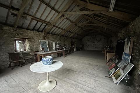 undefined, Harrowbarrow