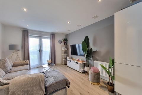 undefined, Spring Gardens, Romford