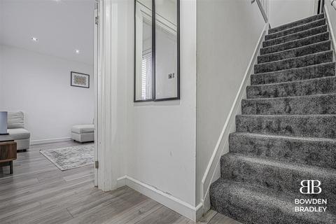 2 bedroom semi-detached house for sale, Agister Road, Chigwell