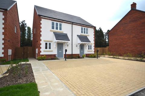 2 bedroom semi-detached house to rent, Walnut Drive, Great Bowden