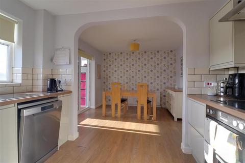 undefined, The Bassetts, Cashes Green, Stroud