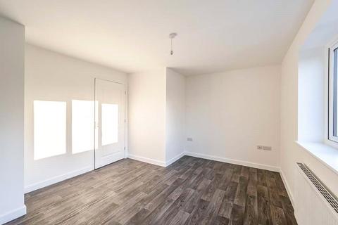 undefined, Great North Road, Doncaster DN6