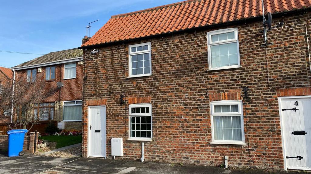 5 Wrays Cottage, Burstwick, HU12 9 EU