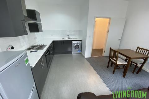 1 bedroom flat to rent, Llanbleddian Gardens, Cathays,