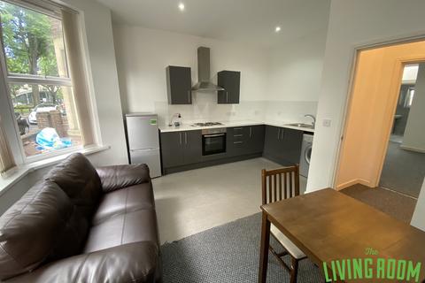 1 bedroom flat to rent, Llanbleddian Gardens, Cathays,