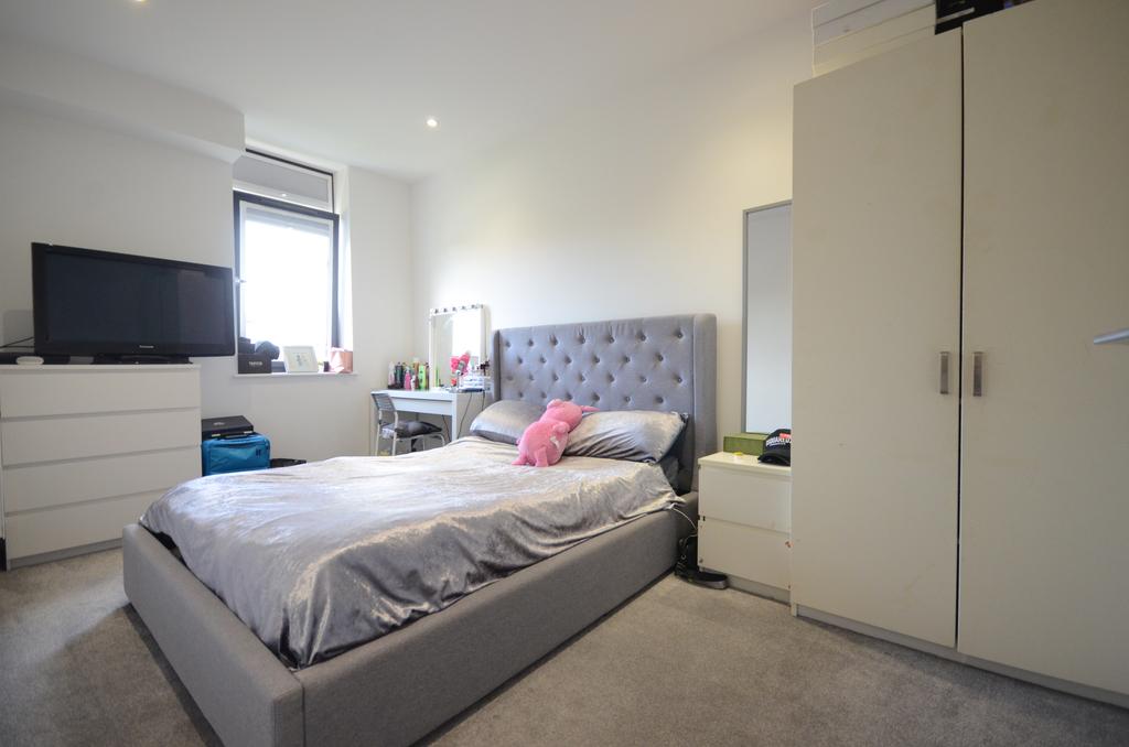 5.bedroom
