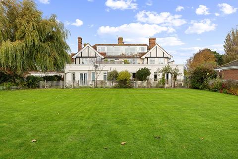 The Fairway, Aldwick Bay Estate, Bognor Regis, West Sussex PO21