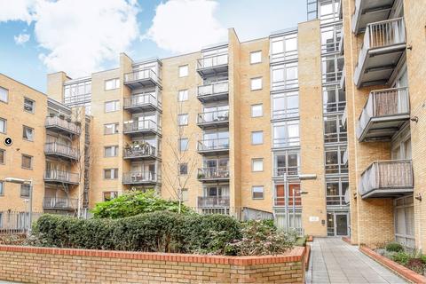 Cassilis Road, London, E14