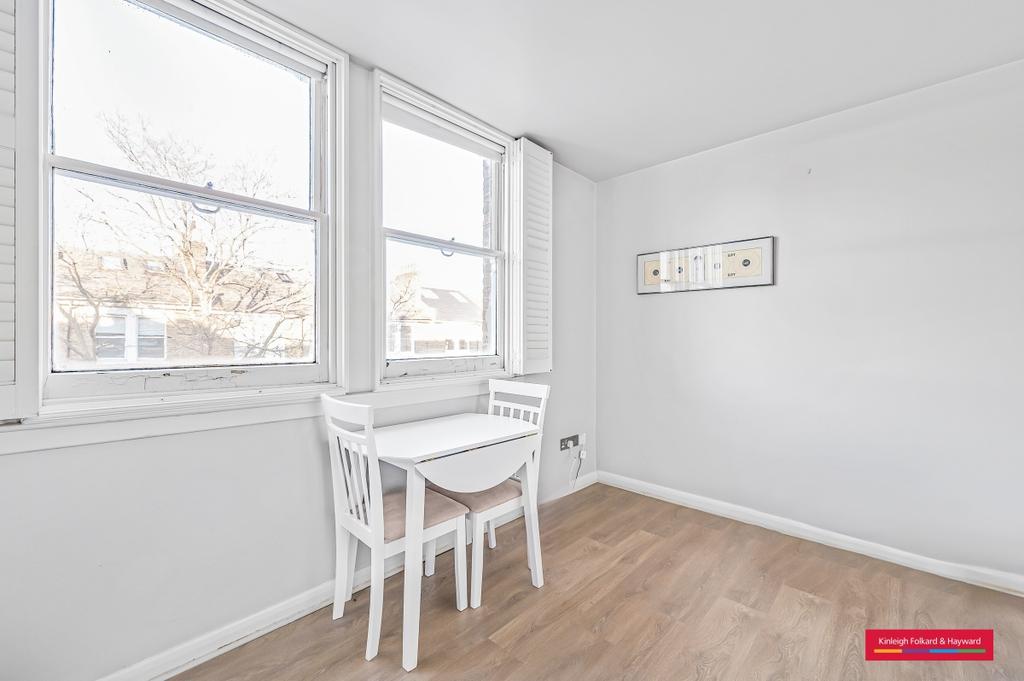 Living room 3