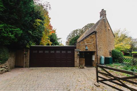 undefined, Stratford Road, Drayton, OX15