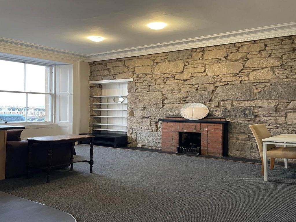 Living area 2