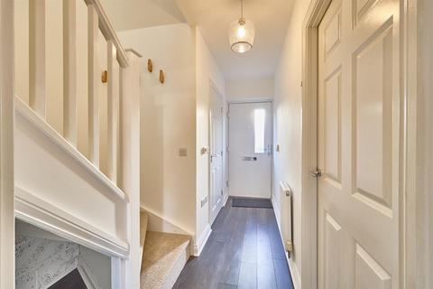 2 bedroom townhouse to rent, Co-Op Close, Barwell