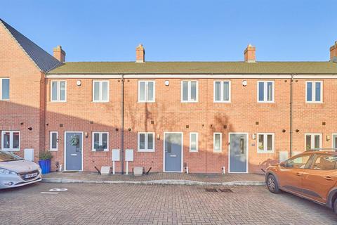 2 bedroom townhouse to rent, Co-Op Close, Barwell