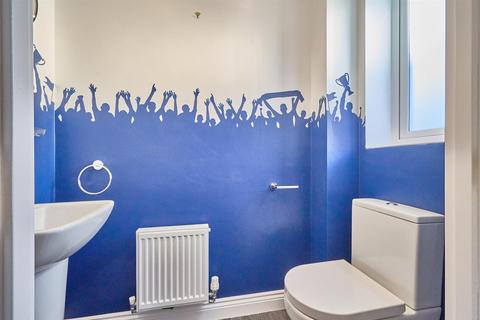 2 bedroom townhouse to rent, Co-Op Close, Barwell