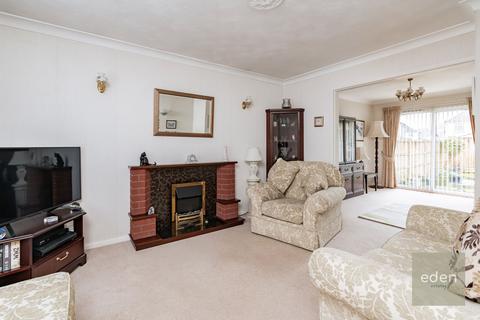 3 bedroom semi-detached house for sale, Cobdown Close, Ditton, ME20
