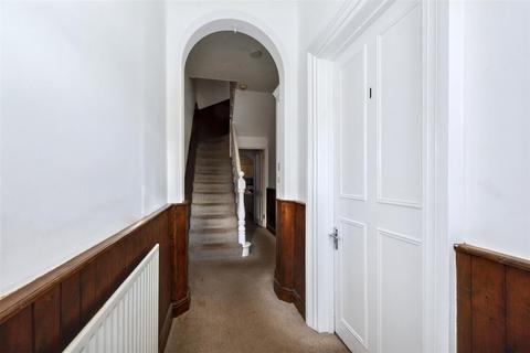 10 bedroom house for sale, Meadow Road, Beeston Rylands