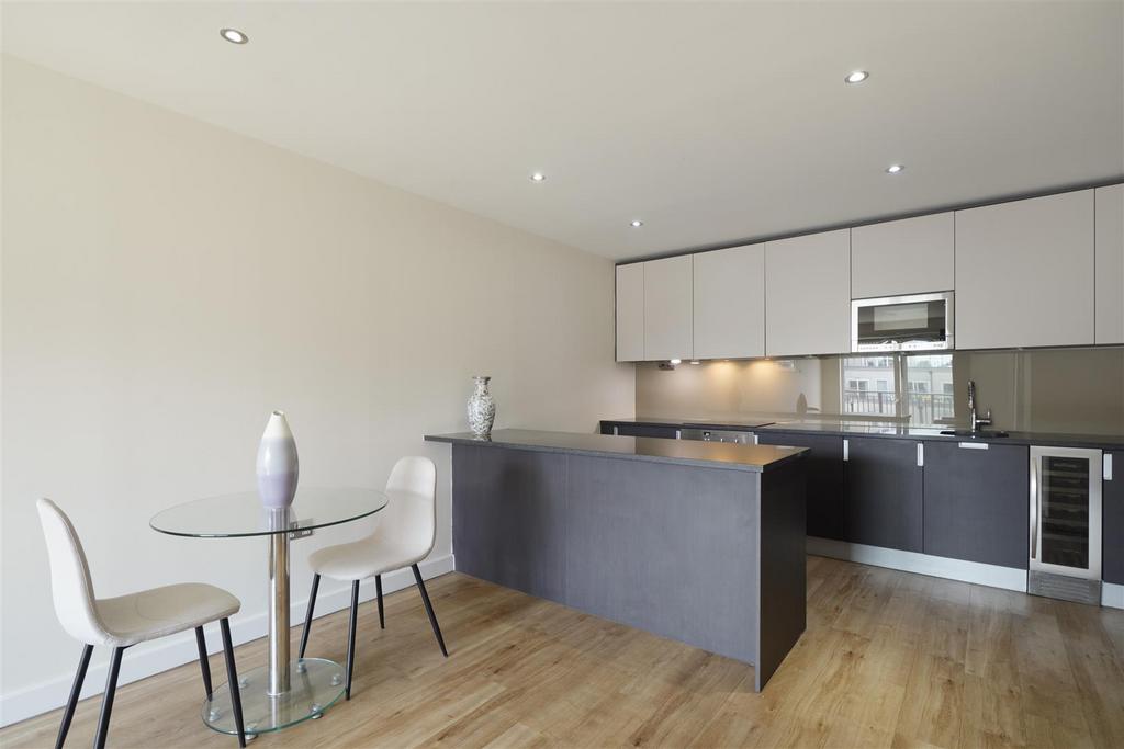 36 Ellyson House - LYVl4v Ukvvr HHt3 RMvpi.jpg