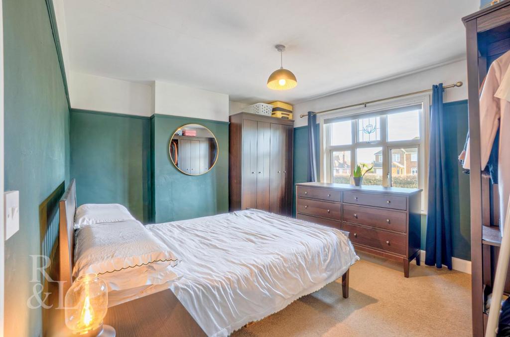 243 Burton Road (21).jpg