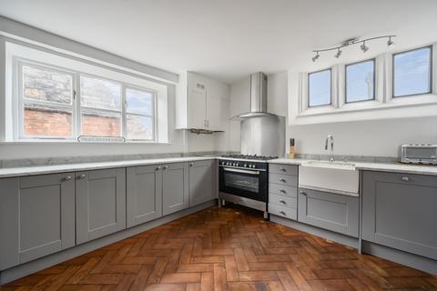 undefined, Herd Street, Marlborough, SN8
