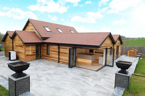 4 bedroom detached house for sale, Lincomb Stourport-on-Severn, Worcestershire, DY13 9RE