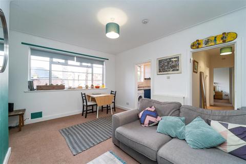 1 bedroom flat for sale, Didsbury Court, Wilmslow Road, Didsbury