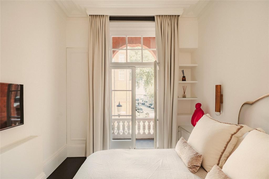 Double Bedroom