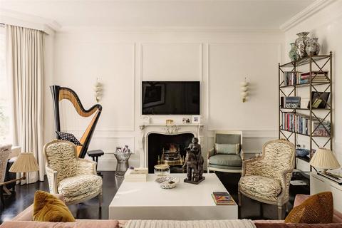 2 bedroom apartment to rent, Evelyn Gardens, South Kensington, SW7