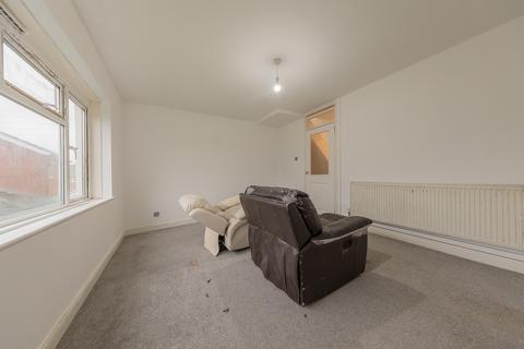 2 bedroom flat for sale, Fisher Street, Great Bridge DY4