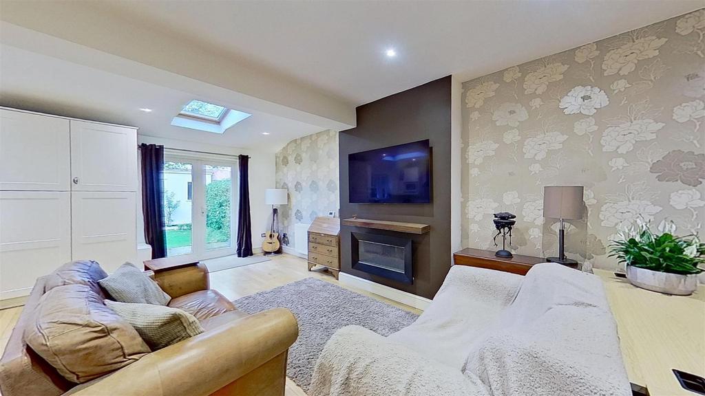 The-Pleasance-Roehampton-SW15-11152025 205149.jpg