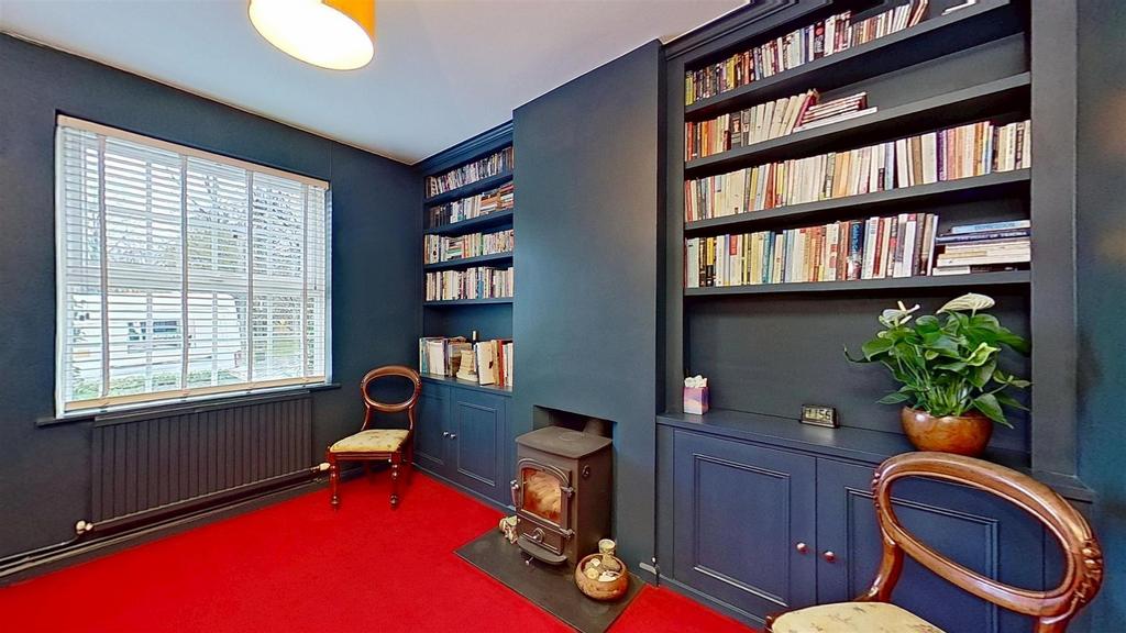 The-Pleasance-Roehampton-SW15-11152025 205323.jpg