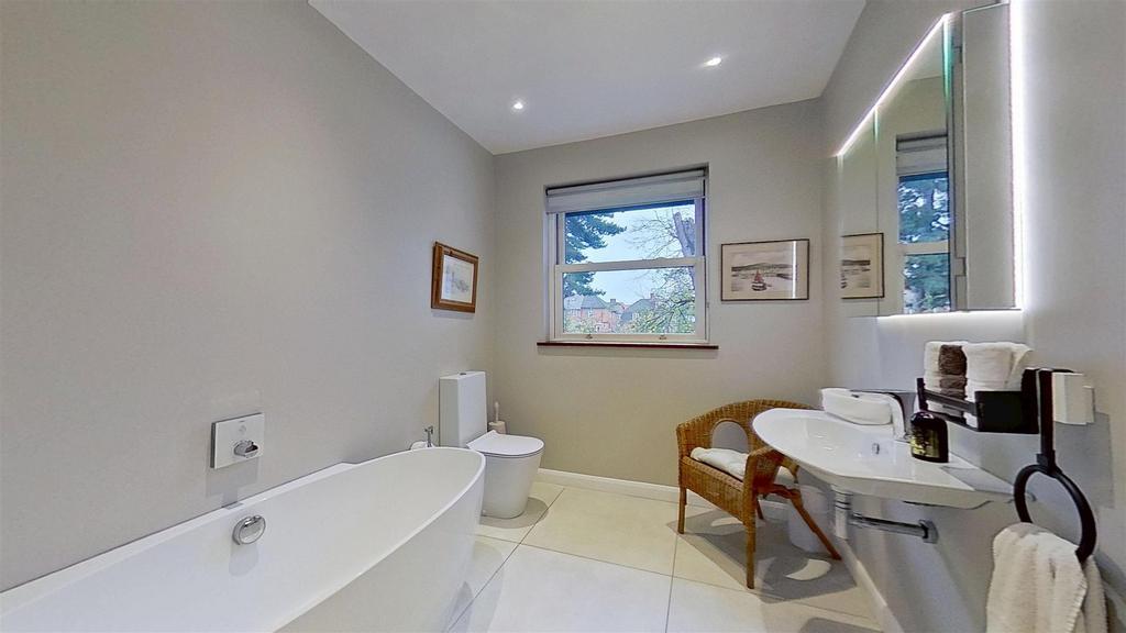 The-Pleasance-Roehampton-SW15-11152025 205356.jpg