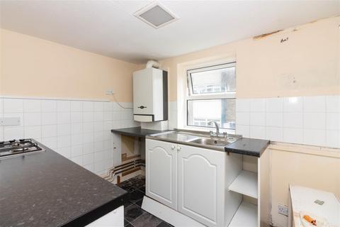 3 bedroom flat for sale, Gratwicke Road, Worthing