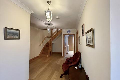 6 bedroom detached house for sale, Bethania Road, Upper Tumble, Llanelli