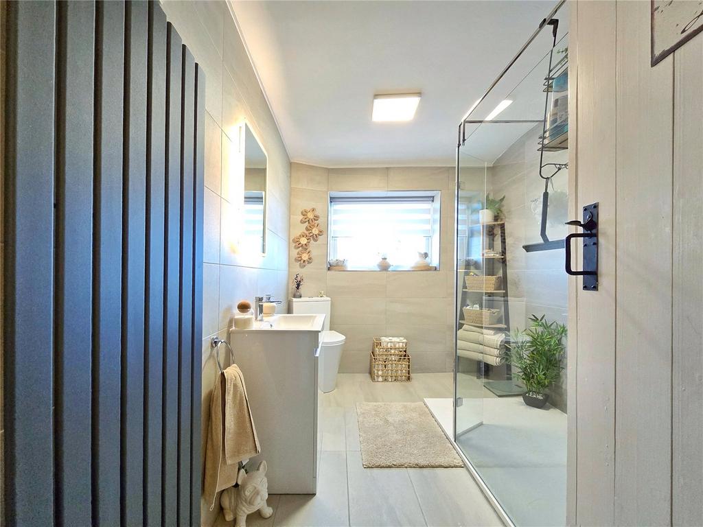 Stylish Shower Room