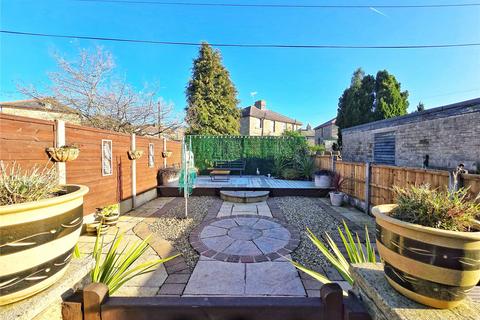 3 bedroom terraced house for sale, Burnley Road, Loveclough, Rossendale, BB4